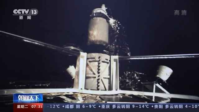 航天人的“关键48小时”丨承载十年打拼 见证“嫦娥”落月每一步